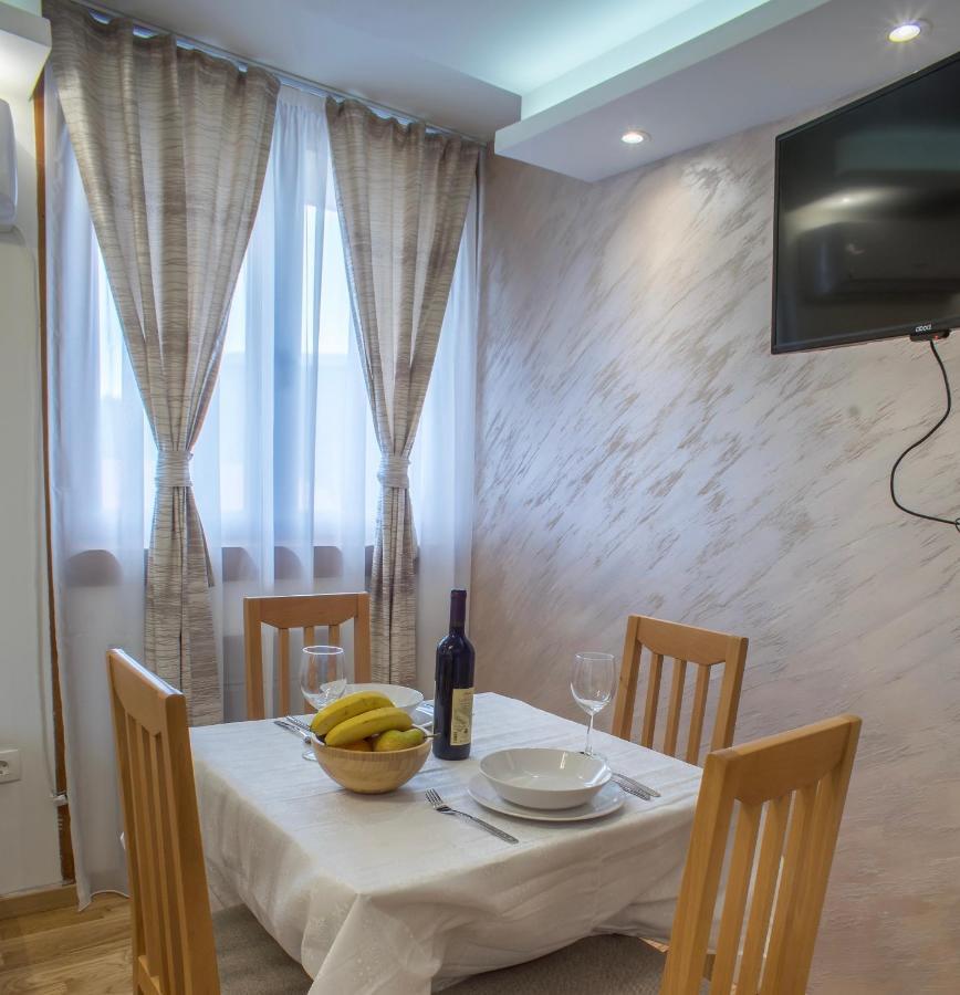 Lux Centre Apartment ชาเบลียค ภายนอก รูปภาพ