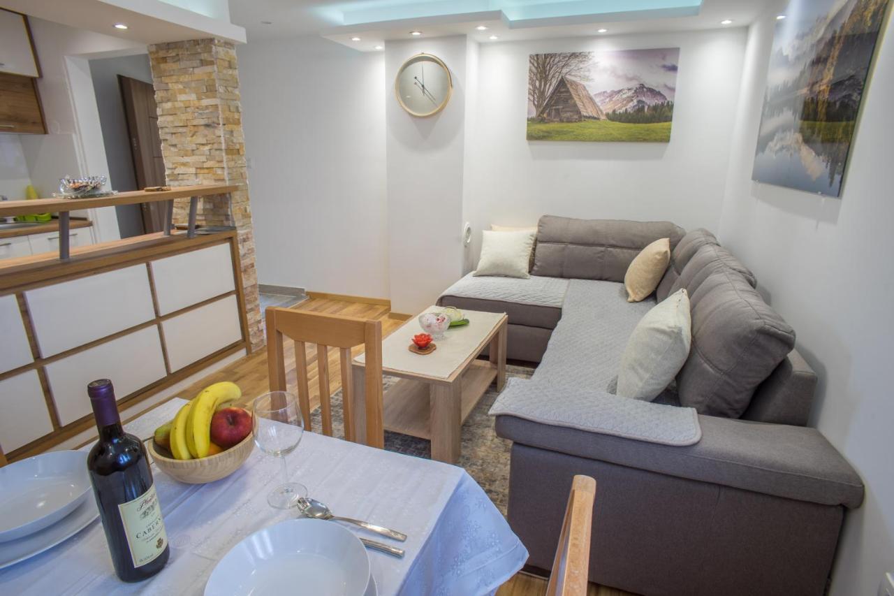 Lux Centre Apartment ชาเบลียค ภายนอก รูปภาพ